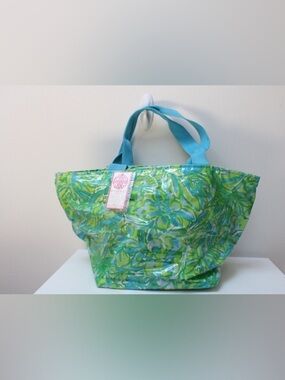 Buckhead Betties tote bag